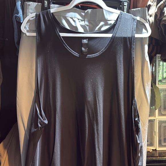 Mens nulu lululemon Black Sleeveless Top - Picture 3 of 4